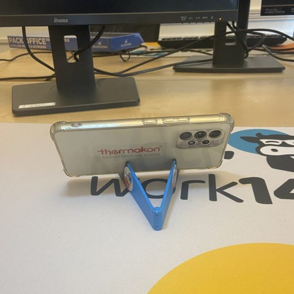 support smartphone3 Support Universel Pliable – Smartphone & Tablette – Réglable & Compact pour Bureau